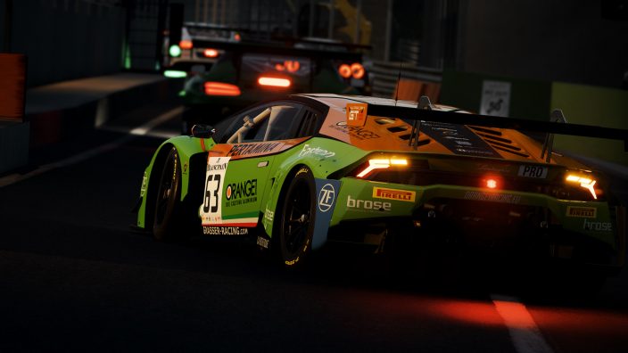 Assetto Corsa Competizione İndir ekran görüntüsü 4