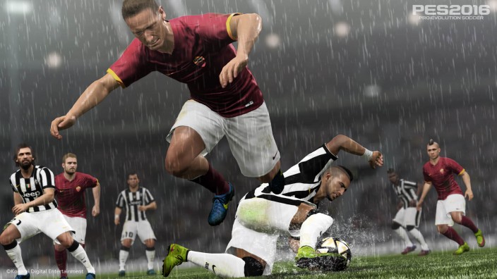 Pro Evolution Soccer 2016 İndir ekran görüntüsü 1