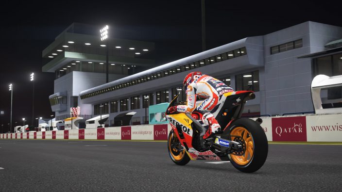 MotoGP™17 İndir ekran görüntüsü 3