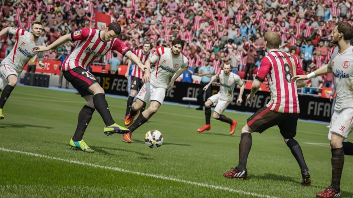Fifa 15 İndir ekran görüntüsü 21