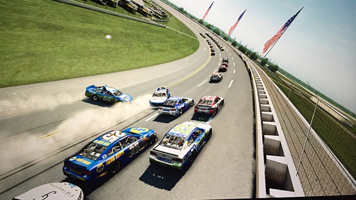 Nascar 2015 İndir ekran görüntüsü 2